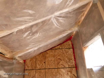 Insulation in the ceiling of the coop
